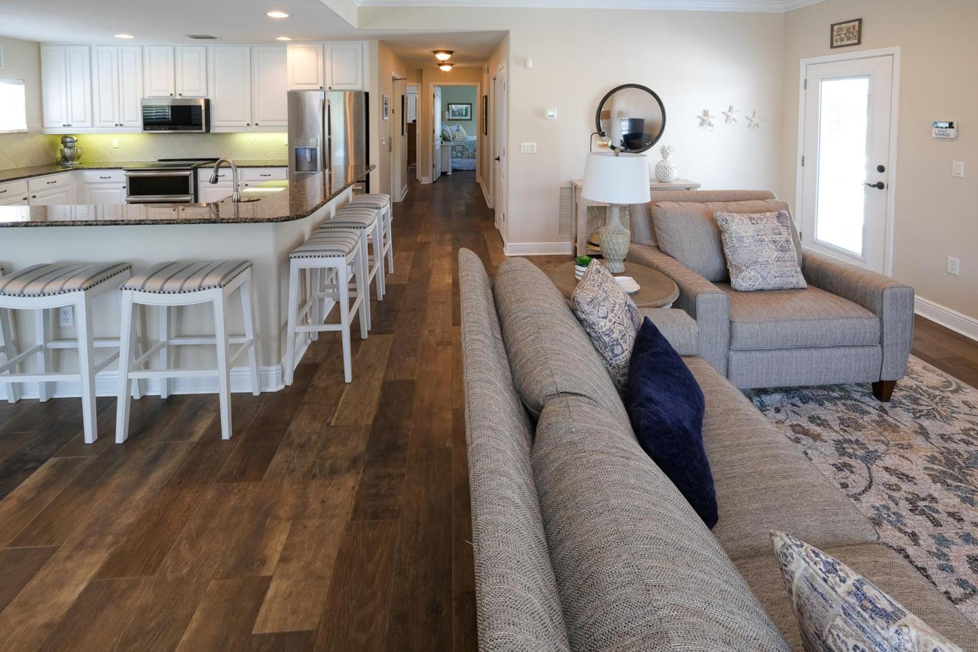 Hibiscus Hideaway Condo Walk To Historic Bridge St برادنتون بيتش المظهر الخارجي الصورة
