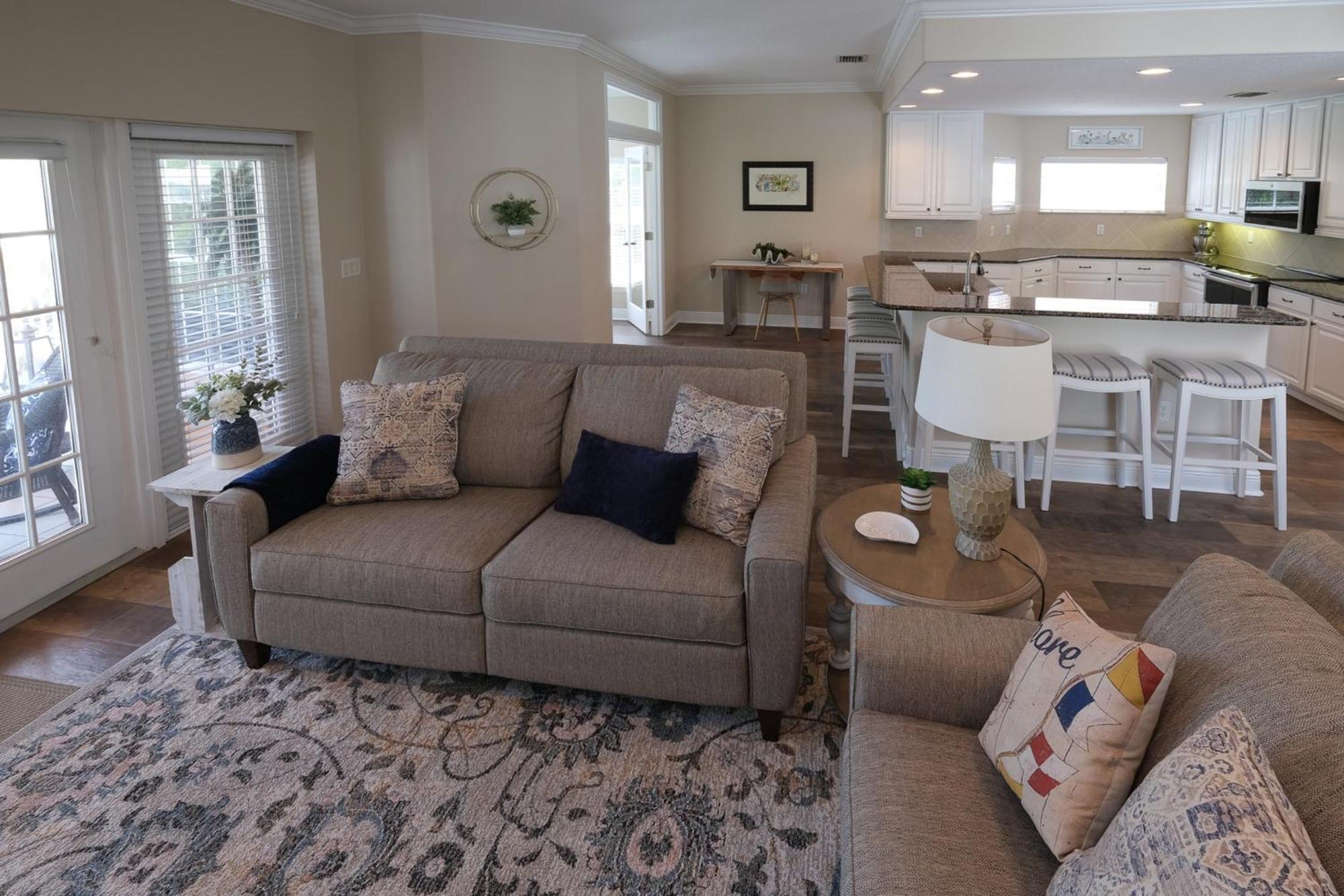 Hibiscus Hideaway Condo Walk To Historic Bridge St برادنتون بيتش المظهر الخارجي الصورة